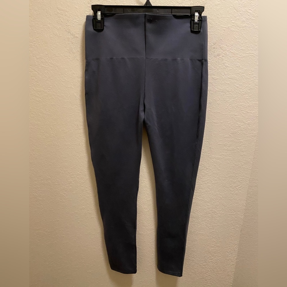 SPANX Grey Essential Shaping Leggings Size M - Picture 8 of 13